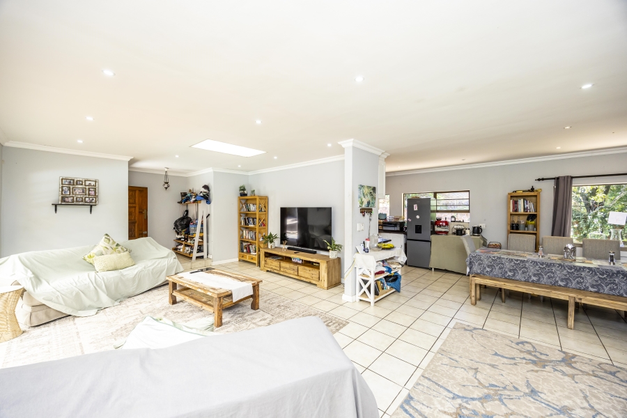 4 Bedroom Property for Sale in Nahoon Valley Park Eastern Cape